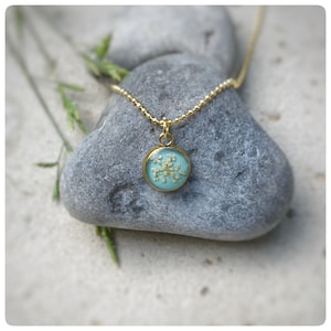 mini necklace pendant | real wild carrot flowers | light blue | gold-colored | gift idea from the heart