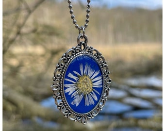 vintage look | real daisy | Necklace | dark blue | oval | silver colored