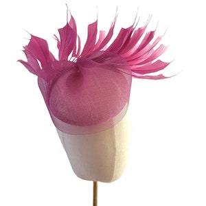 Pink Percher Hat Fascinator, Pink Feather hatinator with Veiling, Small Pillbox