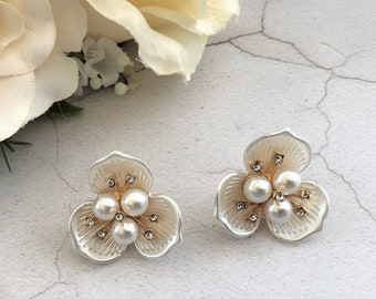 CLIP ON Diamante Earrings with Pearl In Gold Plated Tone Cluster Flower Design Statement Wedding Jewellery Bridal Pierced available