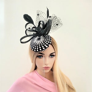 Quirky wedding hats 2025