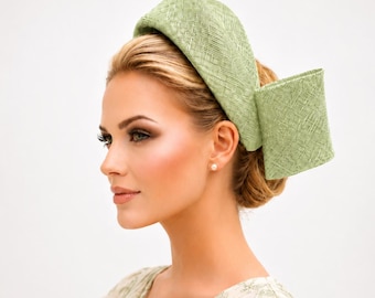 Diadema con lazo de sinamay verde claro, tocado con lazo trasero, sombrero de boda para carreras de caballos.