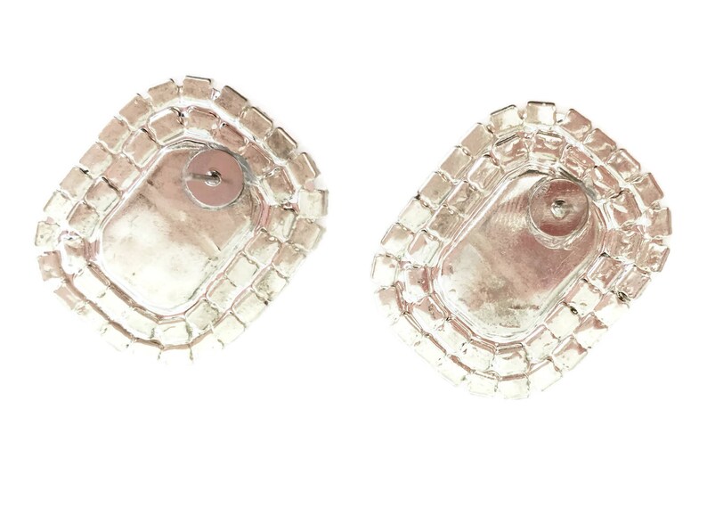 Beautiful sparkly large Crystal rhinestone diamante stud drop earrings in Silver Tone
