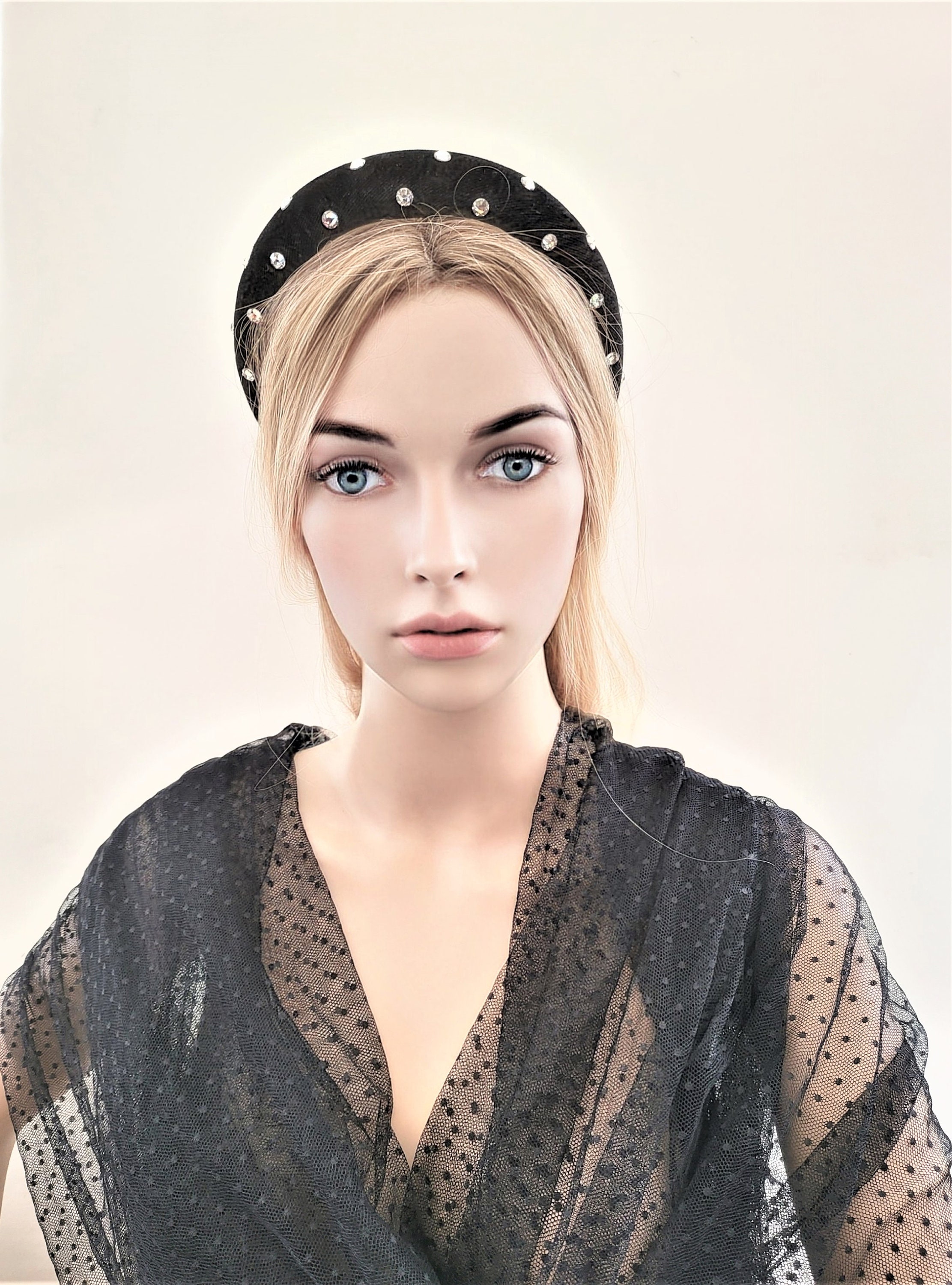 Swarovski Black Crystal Pave Headband Vara Bow Swarovski headband - Women | Ferragamo main image 3