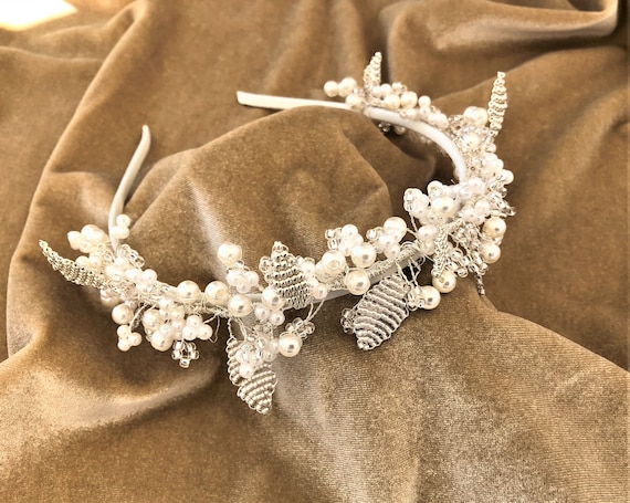 Exquisite Olive Bridal Halo Crystal Silver Beaded Vine Pearl Wedding Headpieces 