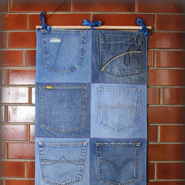 Organiseur mural en denim recyclé, 6 pochettes de rangement suspendues