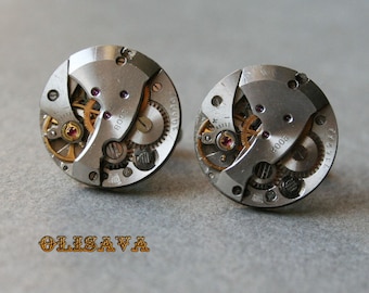 SALE...Watch Movement Cufflinks  ,  Steampunk Cufflinks . Steampunk jewelry ,  Vintage Clockwork Watch Movement Cuff Links