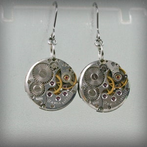 Steampunk Earrings with  Vintage Mechanical Watch Movement , Steampunk Earrings , Steampunk jewelry , Clockwork  Earrings