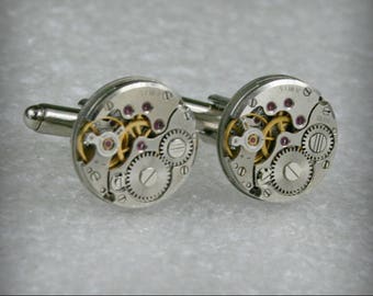 SALE...Watch Movement Cufflinks  ,  Steampunk Cufflinks . Steampunk jewelry ,  Vintage Clockwork Watch Movement Cuff Links