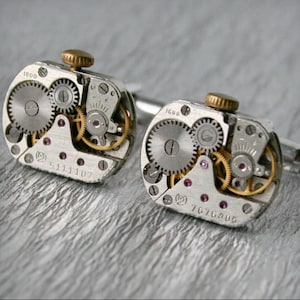 Watch Movement Cufflinks - Steampunk Cufflinks . Steampunk jewelry ,  Vintage Clockwork Watch Movement Cuff Links