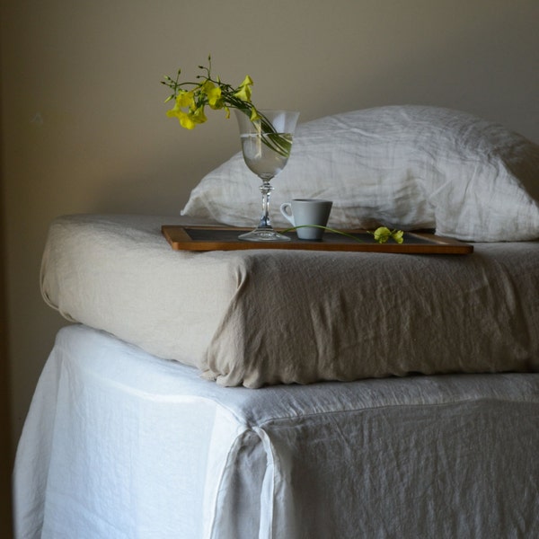 Bed valance⎮Bedskirt ⎮Dust Ruffle. White Linen Box Pleated Bedskirt With Ties. Full, Double, Queen and King sizes