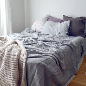 Light grey luxurious natural linen flat sheet. Stonewashed linen bedding. image 1