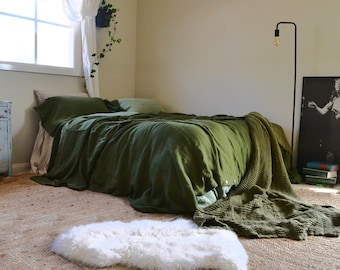 Linen Duvet Cover in Forest Green. Heavyweight Rustic Inspired Bedding. King and Queen sizes available.