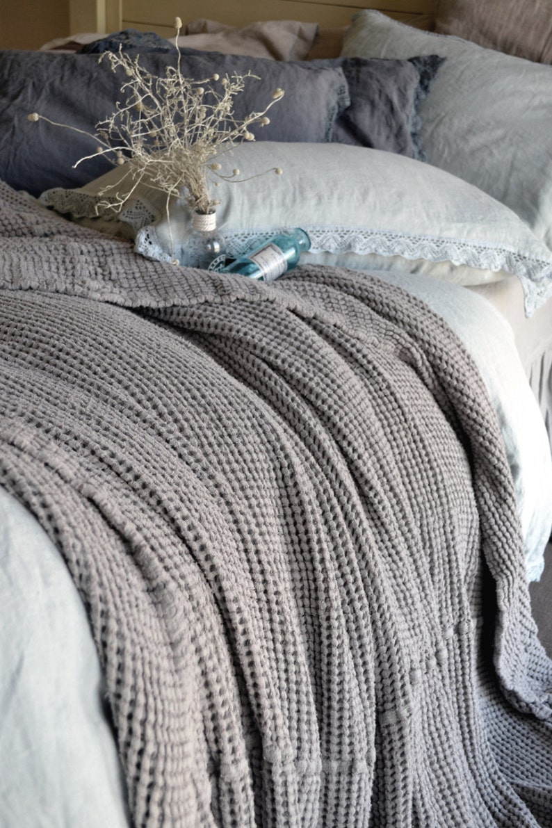 Fossil Grey Waffle Textured Linen Quilt/ Calming Blanket/ Bed Etsy