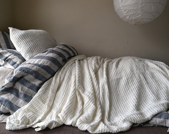 Ivory Waffle Textured Linen Quilt / Calming Blanket/ Bed cover/ Linen Blanket- Super Heavyweight Linen.