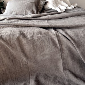 Rustic Heavyweight Stonewashed Linen Bed Cover/ Bedspread/ Coverlet/ Natural flax colour image 3