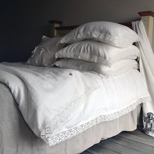 Provincial Living. Pure linen pillowcase with white linen lace. Antique white. Vintage inspired linen bedding image 3