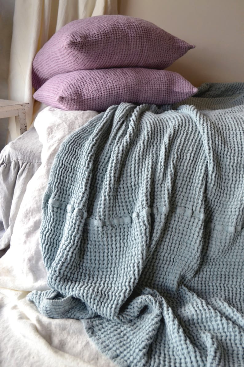 Large size Super Heavy Duck Egg Blue Waffle Textured Stonewashed Linen Throw Bed cover Linen Blanket