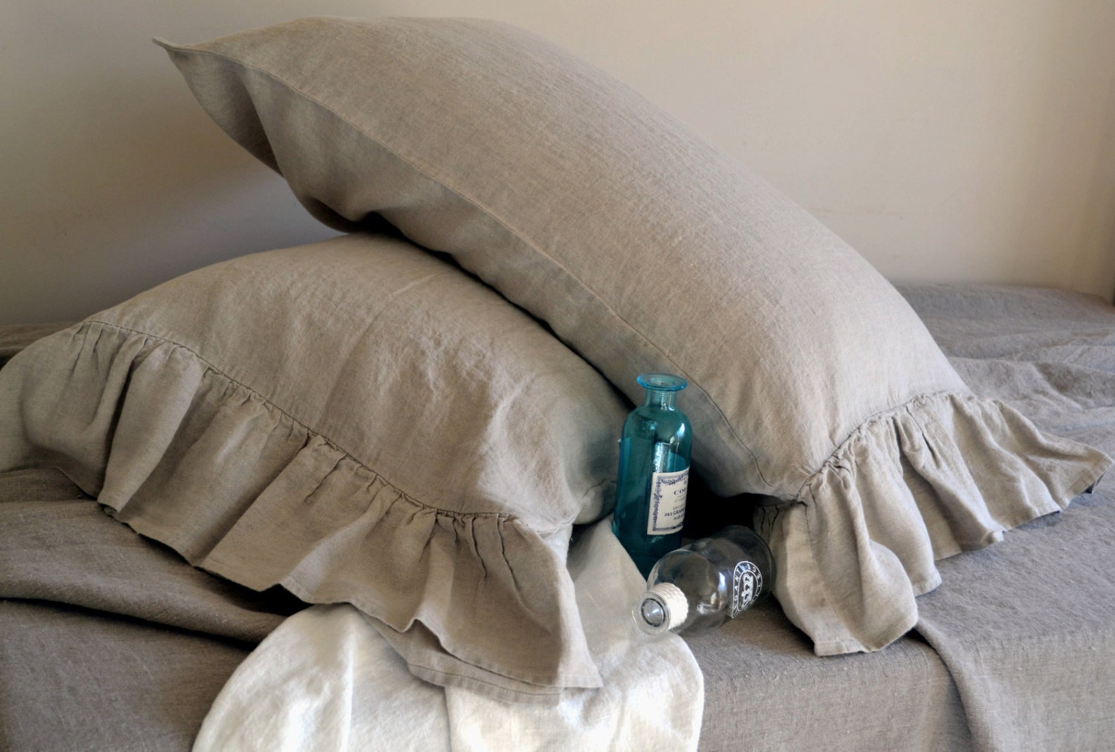 Natural linen pillow case with ruffle / stonewashed linen/ Etsy