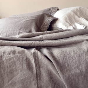 Rustic Heavyweight Stonewashed Linen Bed Cover/ Bedspread/ Coverlet/ Natural flax colour image 4