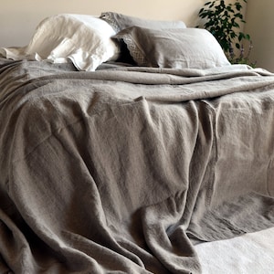 Rustic Heavyweight Stonewashed Linen Bed Cover/ Bedspread/ Coverlet/ Natural flax colour image 2