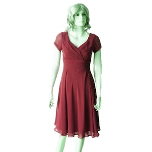 Formal Burgundy Knee Length Dress