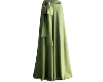 Falda larga verde oliva claro. Dama de honor verde oliva claro. Falda Falda larga de noche. Falda de seda hasta el suelo.