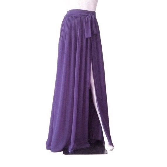 Purple maxi hotsell skirt outfit