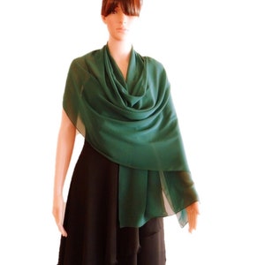Mantón de gasa verde oscuro. Bufanda envolvente. Bufanda Larga Verde Oscuro