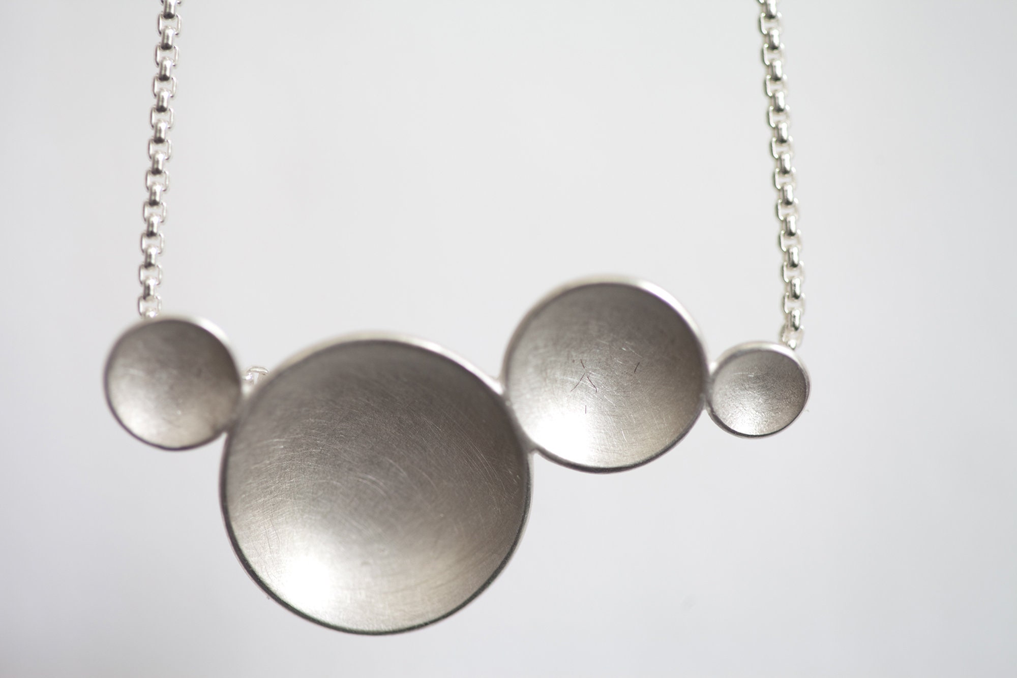 Collier Pendentif Argent Massif – Cercles Et Étoile – Chaîne Argent – Occasion