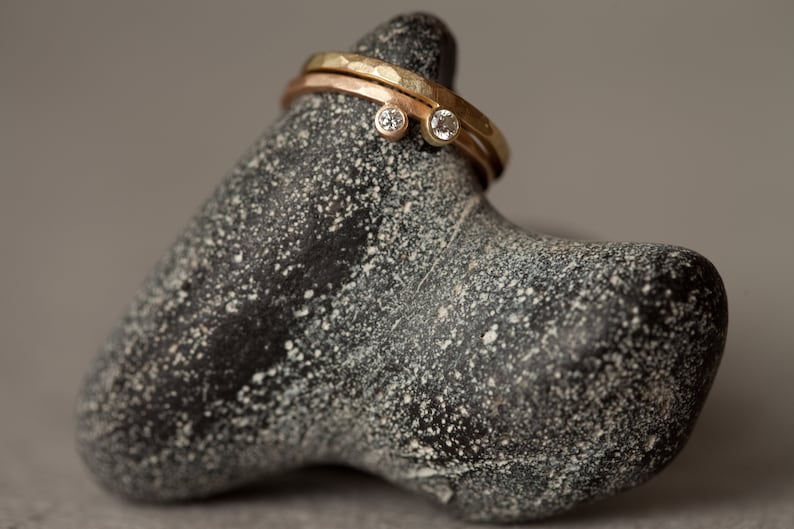 Rosegold 8k Diamond ring, engagement ring brilliant, hammered gold ring white stone, minimal diamond ring, matte gold, white diamond ring image 6