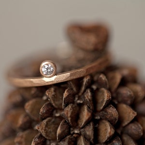 Rosegold 8k Diamond ring, engagement ring brilliant, hammered gold ring white stone, minimal diamond ring, matte gold, white diamond ring image 9