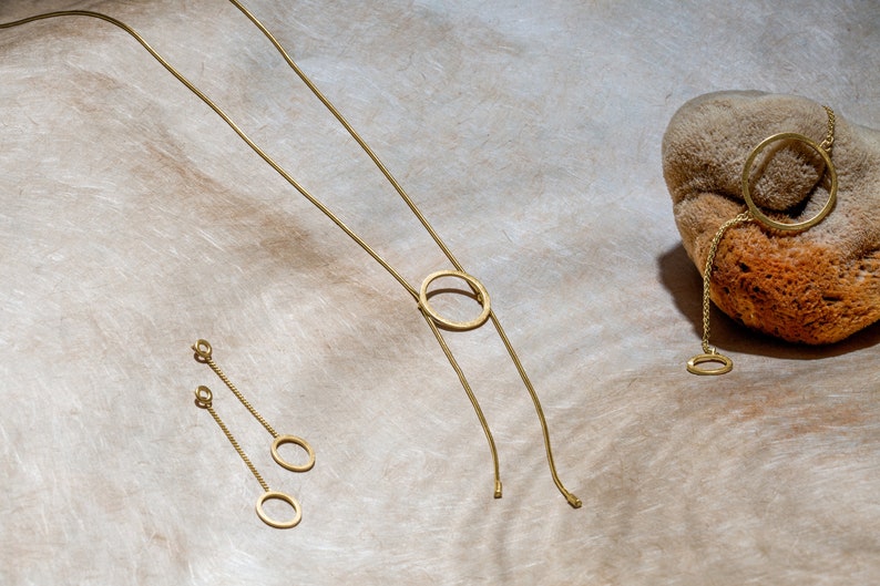 Gold hanging earrings, gold swing earrings, long minimal earrings, light earrings gold, 14 Carat geometric earrings, discreet image 9