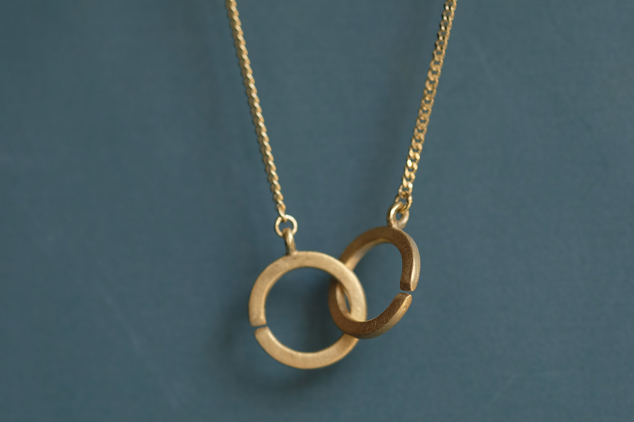 Unendlichkeit Goldkette verschlungene Kreise Kette gold Etsy Unendlichkeit Goldkette verschlungene Kreise Kette gold Etsy