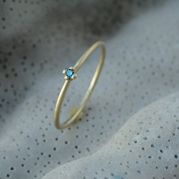 Blue diamond ring 14k gold, engagement ring brilliant, tiny gold ring blue stone, minimal diamond ring, matt gold, tiny blue diamond ring