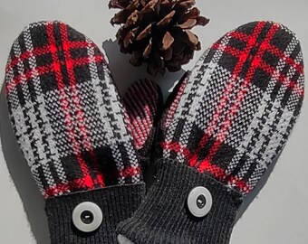Upcycled sweater mittens ,plaid sweater mittens,mittens,gloves,gift for her, accessories, winter accessories,one of a kind gift,made in Mich