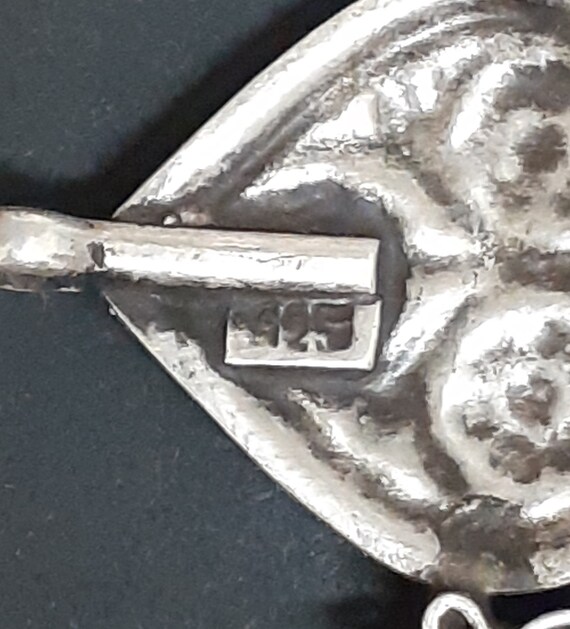 Solid hallmarked 925 silver antique durga pendant… - image 4