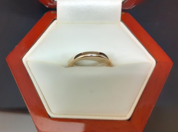 9 Carat solid hallmarked gold ring Birmingham Dat… - image 1