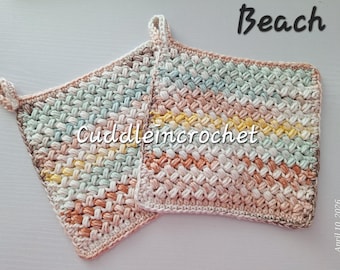 Thick Crochet Potholders/Hotpads, Kitchen Decor, Housewarming Gift, Set of 2 Hotpads