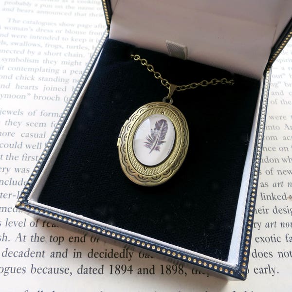 Victorian Style Mourning Locket, Black Feather Keepsake Gift, Photo Lockets Memorial Jewellery, Remembrance Gifts