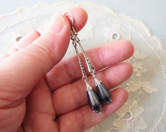 Art Deco Style Pearl Drop Earrings Roaring 20s Elegant Grey Earring