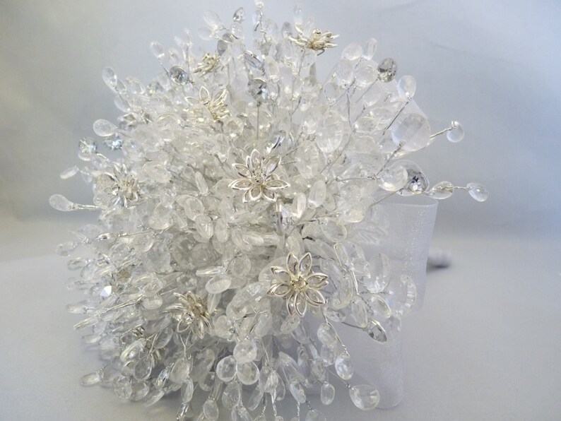 wedding Silver bouquet crystal bouquet -diamante bouquet Great brooch alternative Beaded bouquet Brides bouquet flower bouquet