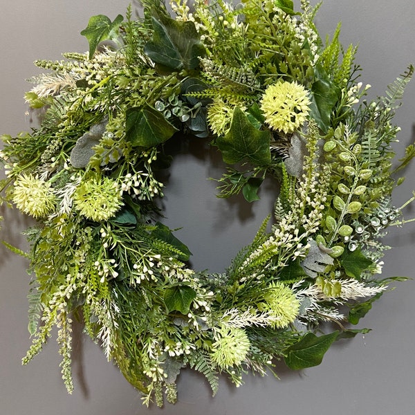 White luxury door wreath, Spring wreath, natural wreath, luxury silk wreath, everlasting wreath. Door wreath.