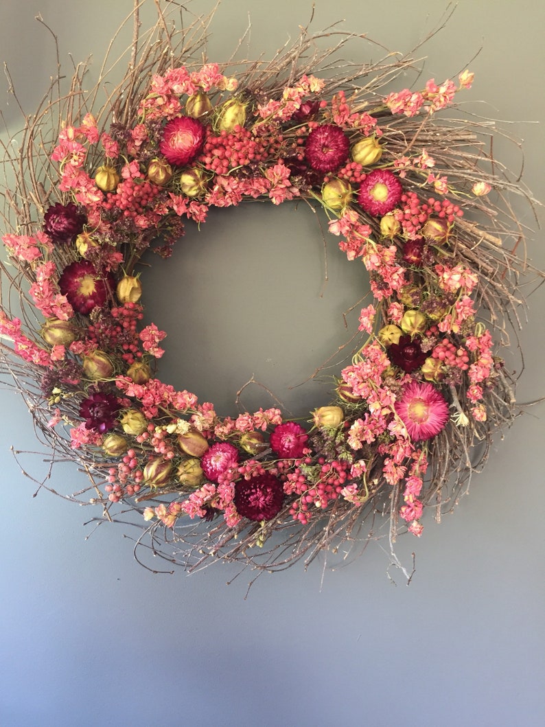 Dried flower wreath in pink, 50 cm wreath, wall decor, pink dried flowers, door wreath. House decor. Birthday gift image 3