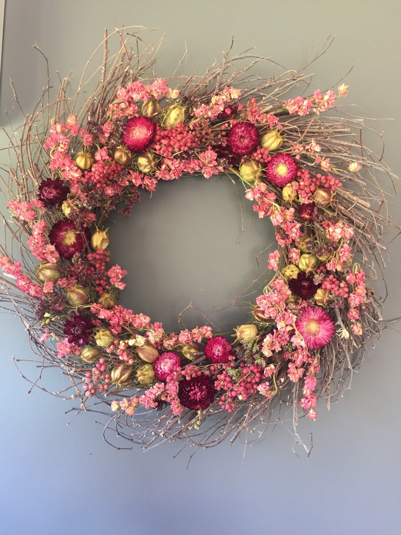 Dried flower wreath in pink, 50 cm wreath, wall decor, pink dried flowers, door wreath. House decor. Birthday gift image 6