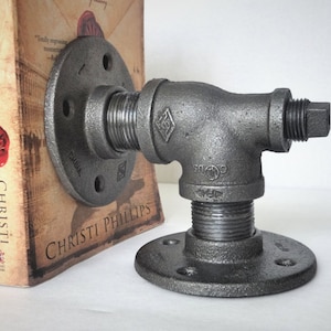 Industrial Pipe Bookend