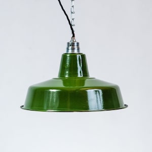 Factory Lamp 31cm 12" Enamel Lamp Green