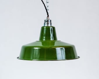 Lampe d'usine 31cm émail vert