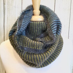 Color/Black Stripe Infinity Scarf (Sea foam/Lime/Mustard)