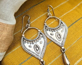 Oxidized Sterling Silver Dangle Earrings: Handmade Indian Rawa Jewelry